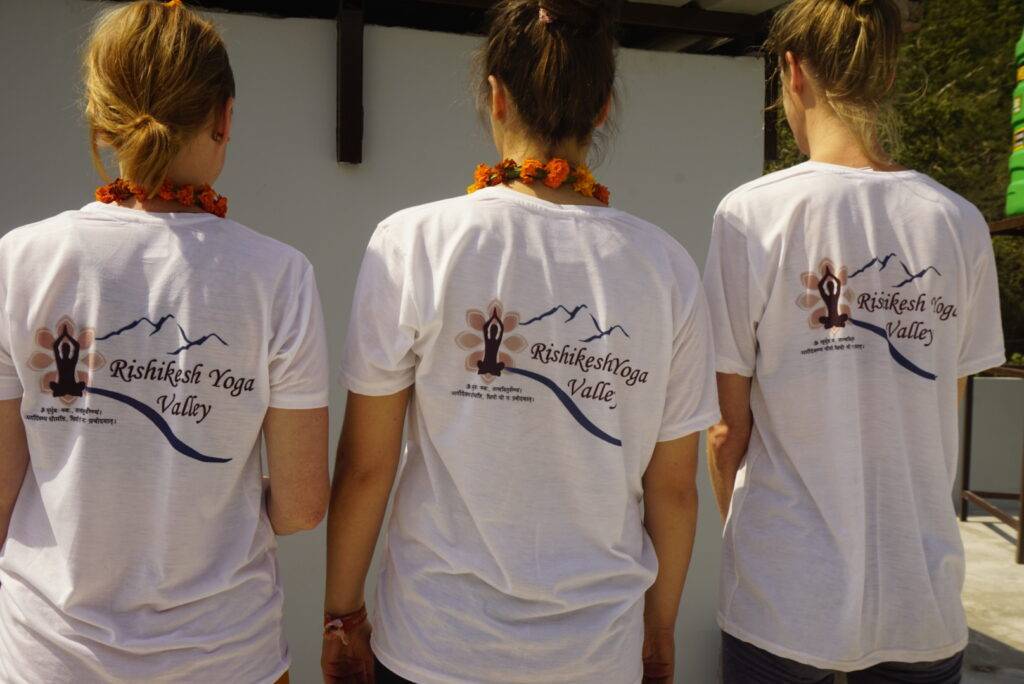 yoga teacher training rishikesh