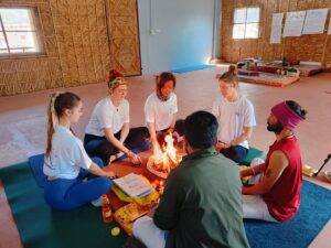 rishikesh yoga teacher training center