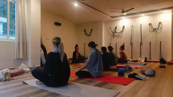 Yoga Session with yoga teacher training course students in rishikesh at rishikesh yoga valley