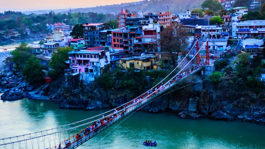 Rishikeh City's Laxman Jhula