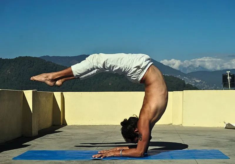 Advance yoga pose by yogi kamal negi