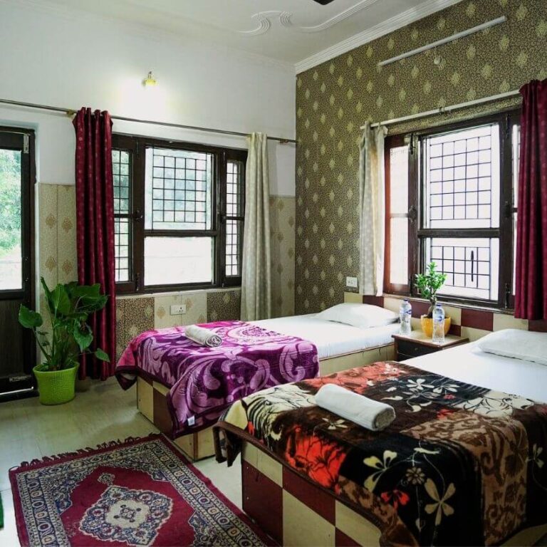 Rishikesh Yoga Valley Twin shared room