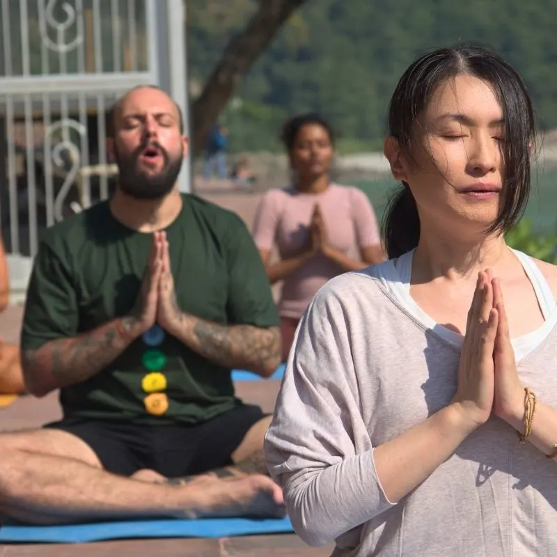 3 day yoga and meditation students