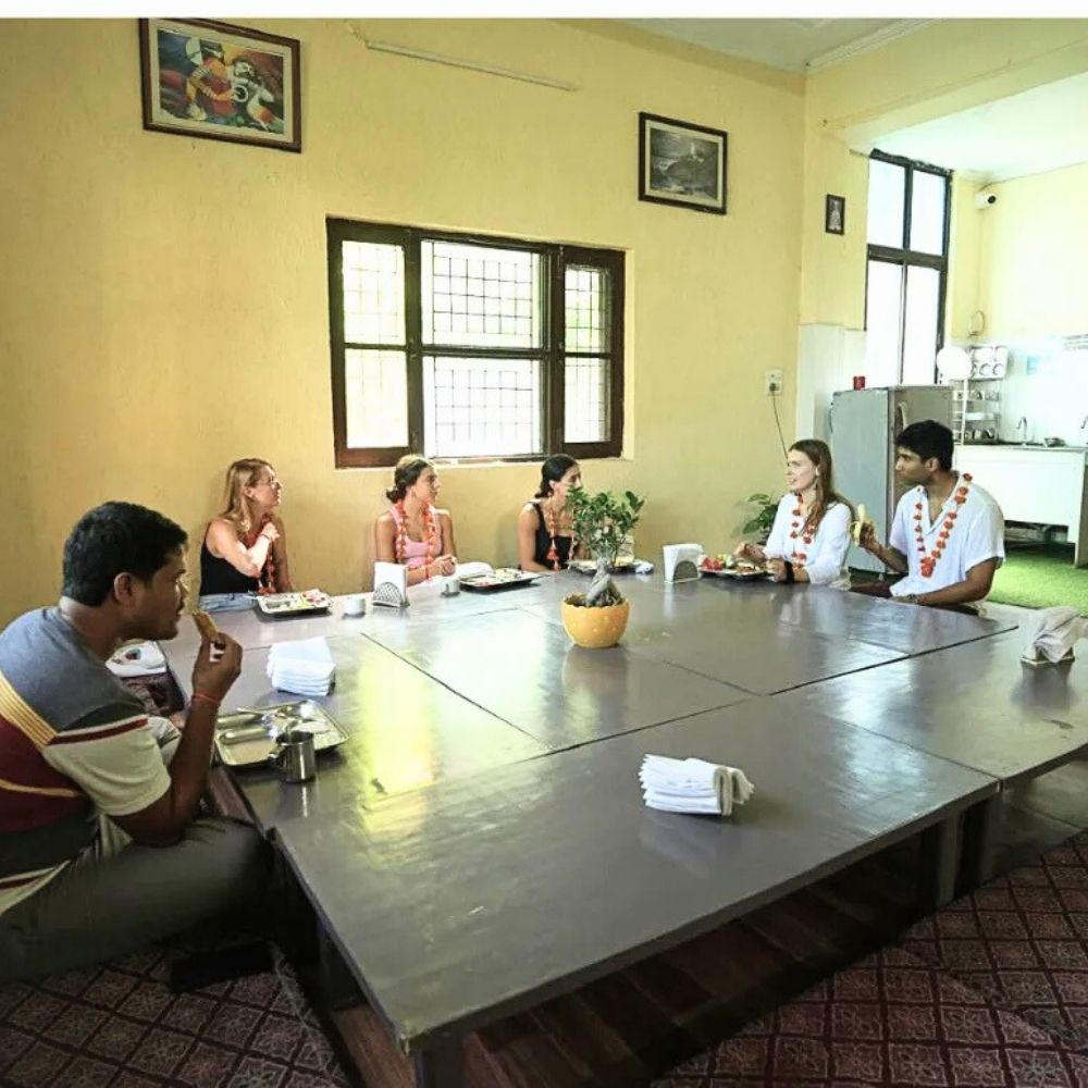 Students taking Meal at Rishikesh Yoga Valley