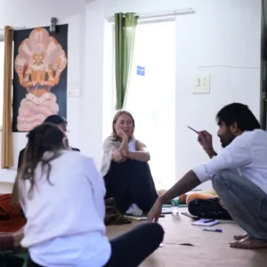 yogi jaggi teaching yoga philosophy in 200 hour yoga teacher training in rishikesh
