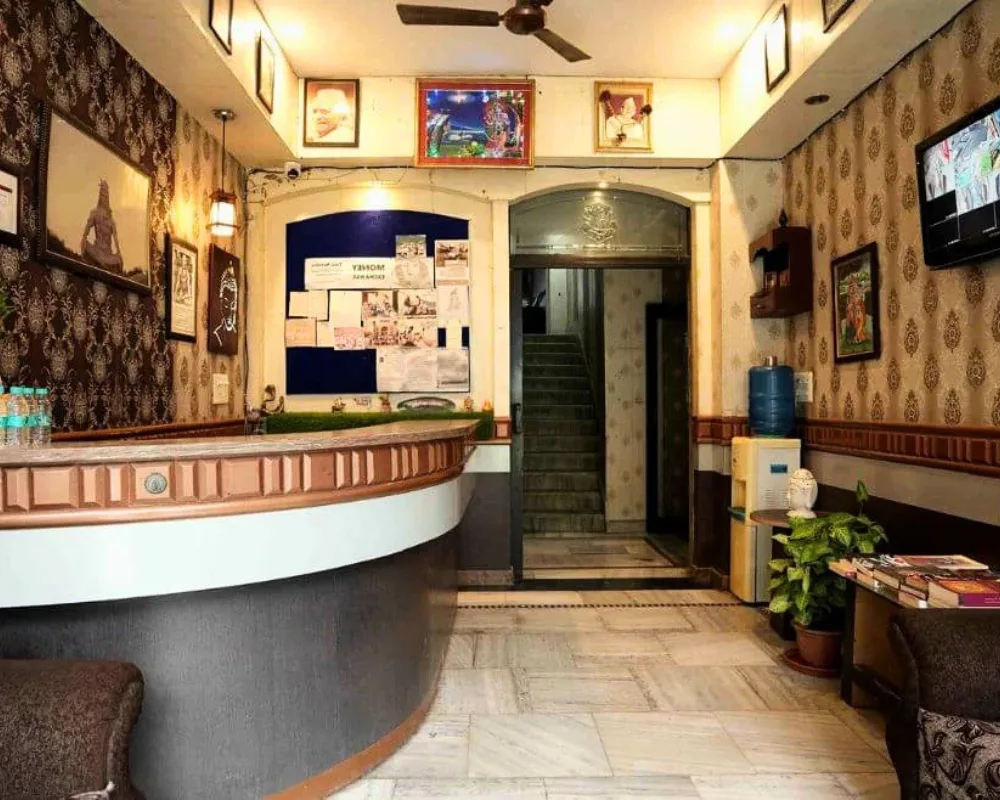 accomodation at rishikesh yoga valley in 100 hour yoga teacher training in rishikesh