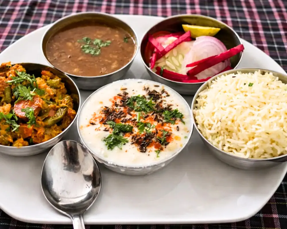satvik meals in 100 hour yoga teacher training