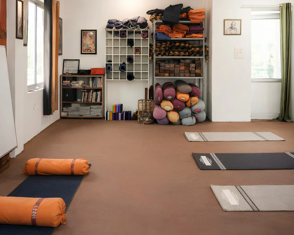 space for yoga hall at ryv balaced diet at ryv fresh food at ryv clean meal in ryv fresh meal in rishikesh yoga valley fresh meals at rishikesh yoga valley during 300 hour yoga teacher training in rishikesh
