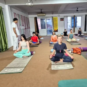 Upendra Silswal teaching Pranayama to students during a 10 Days Yoga Retreat in Rishikesh