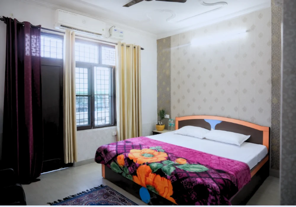 Comfortable private room accommodation for a 6 Days Nature and Yoga Retreat in Rishikesh