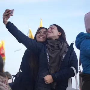 Happy students taking a selfie during a sound healing course in Rishikesh