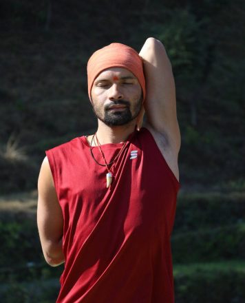 7 days yoga retreat in Rishikesh